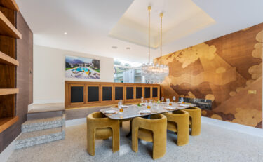 Surrey Villa dining room with velvet chairs