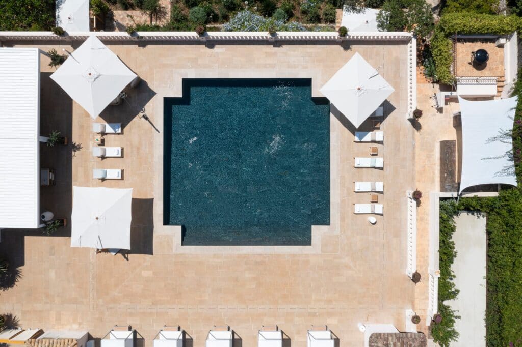 Play time by the pool, whatever your age, Le Grand Jardin, Cannes