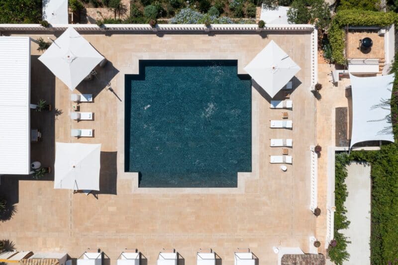 Play time by the pool, whatever your age, Le Grand Jardin, Cannes