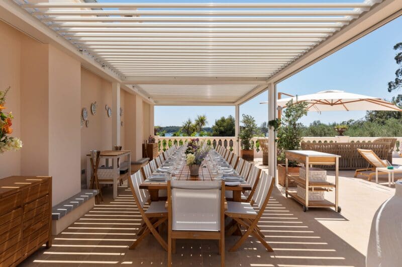 The pinnacle of luxury on the French Riviera, Outdoor Dining, Le Grand Jardin, Cannes