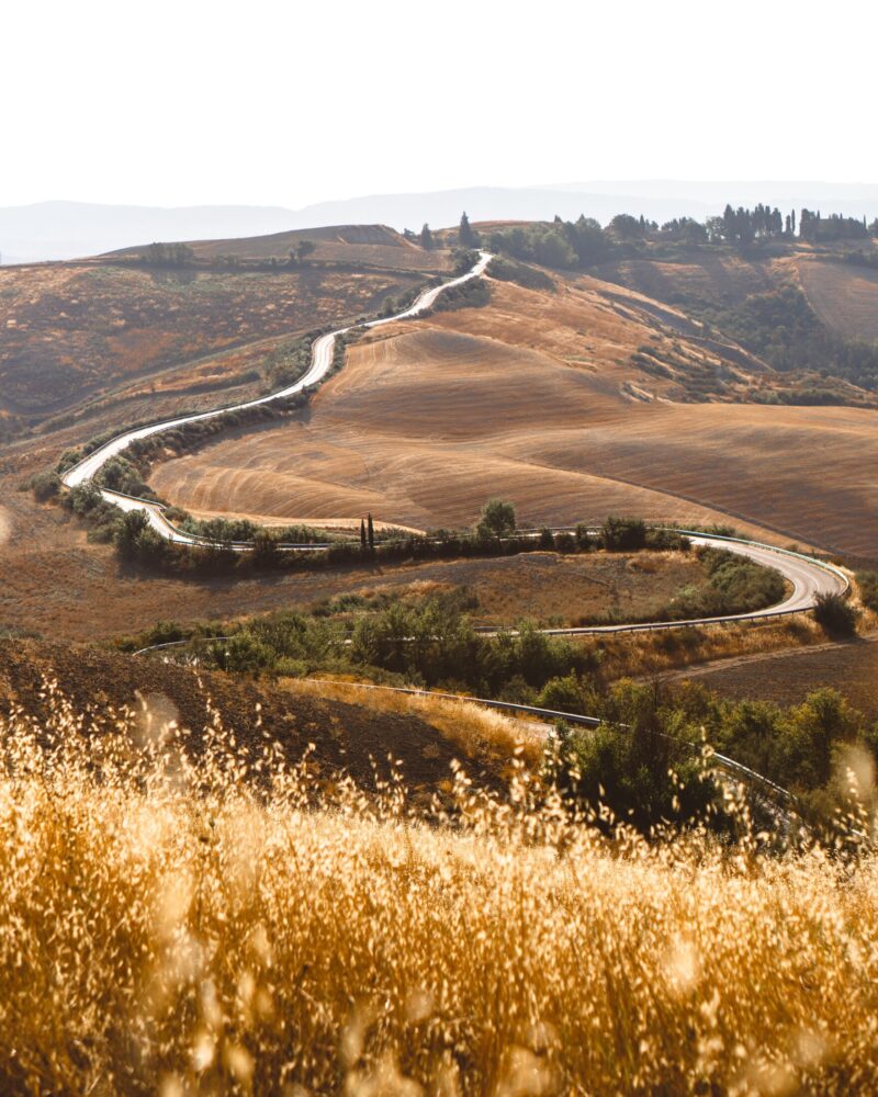 Tuscany-roads-cycling