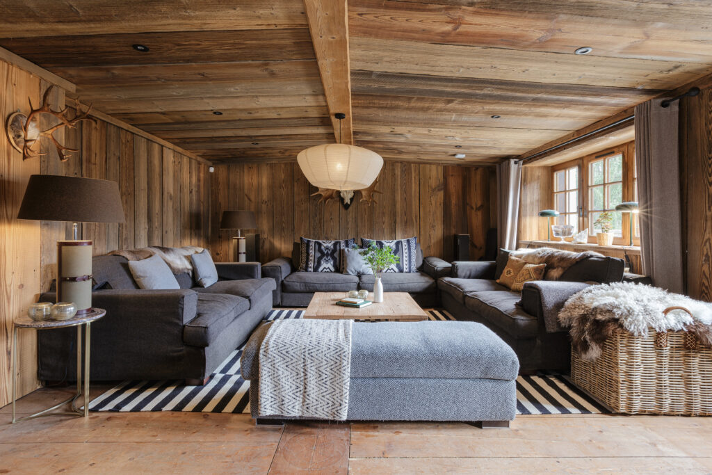 Chalet-luxury-chamonix-private-lounge