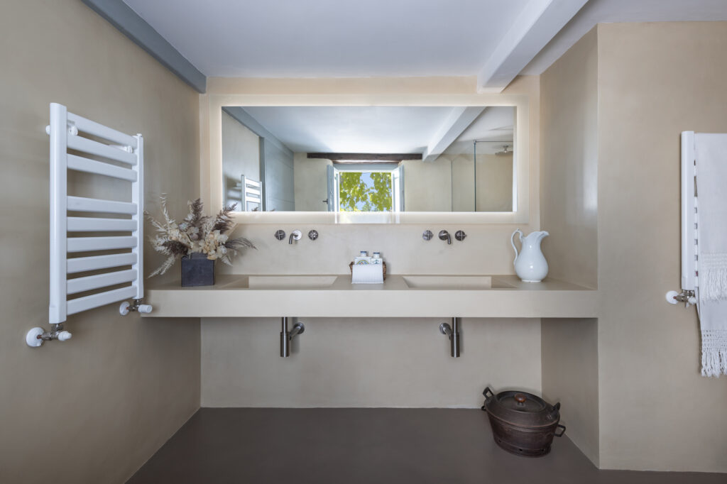 bathroom in villa