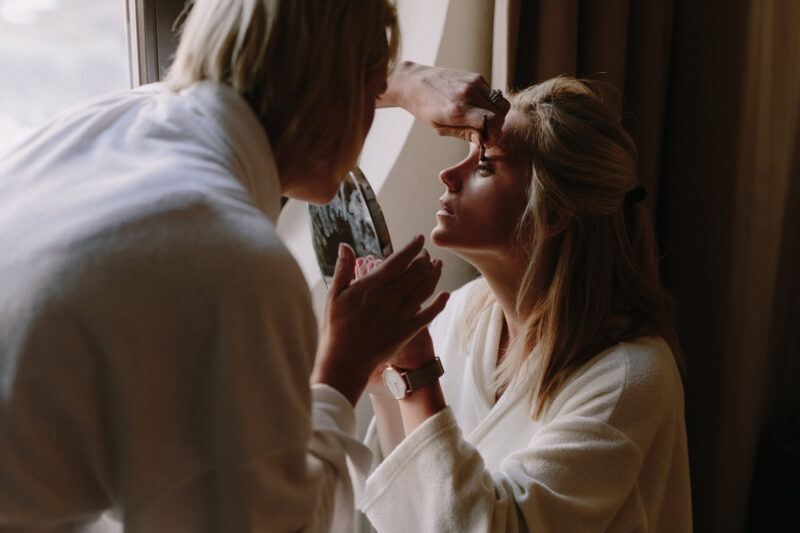 Alpine wedding make up
