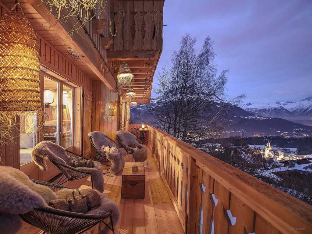 Maison de luxe Balcon crépuscule1920x1080