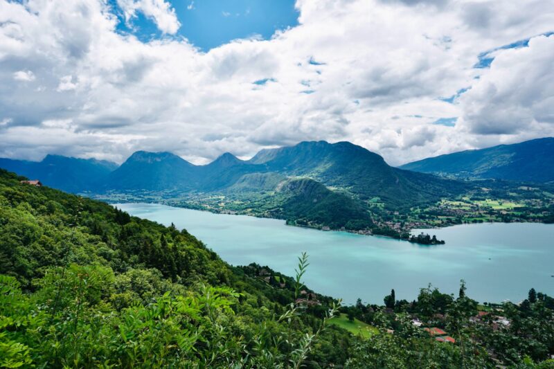 Lac Annecy Green Hills